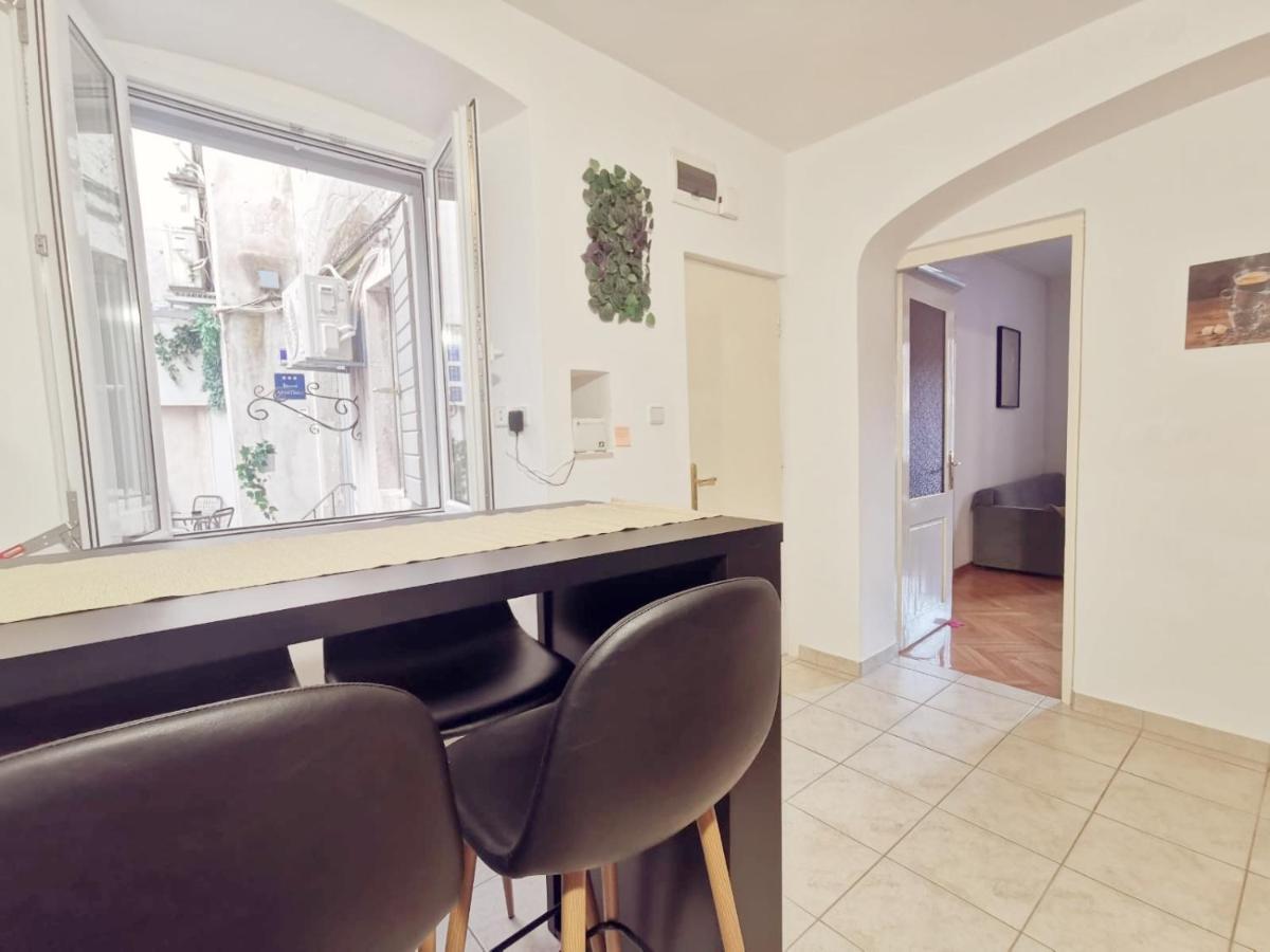 One Bedroom Apartment In The Old Town Split Luaran gambar